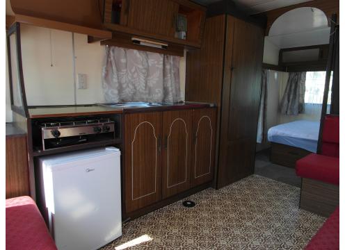 gallery image of van 16 with Separate bedroom